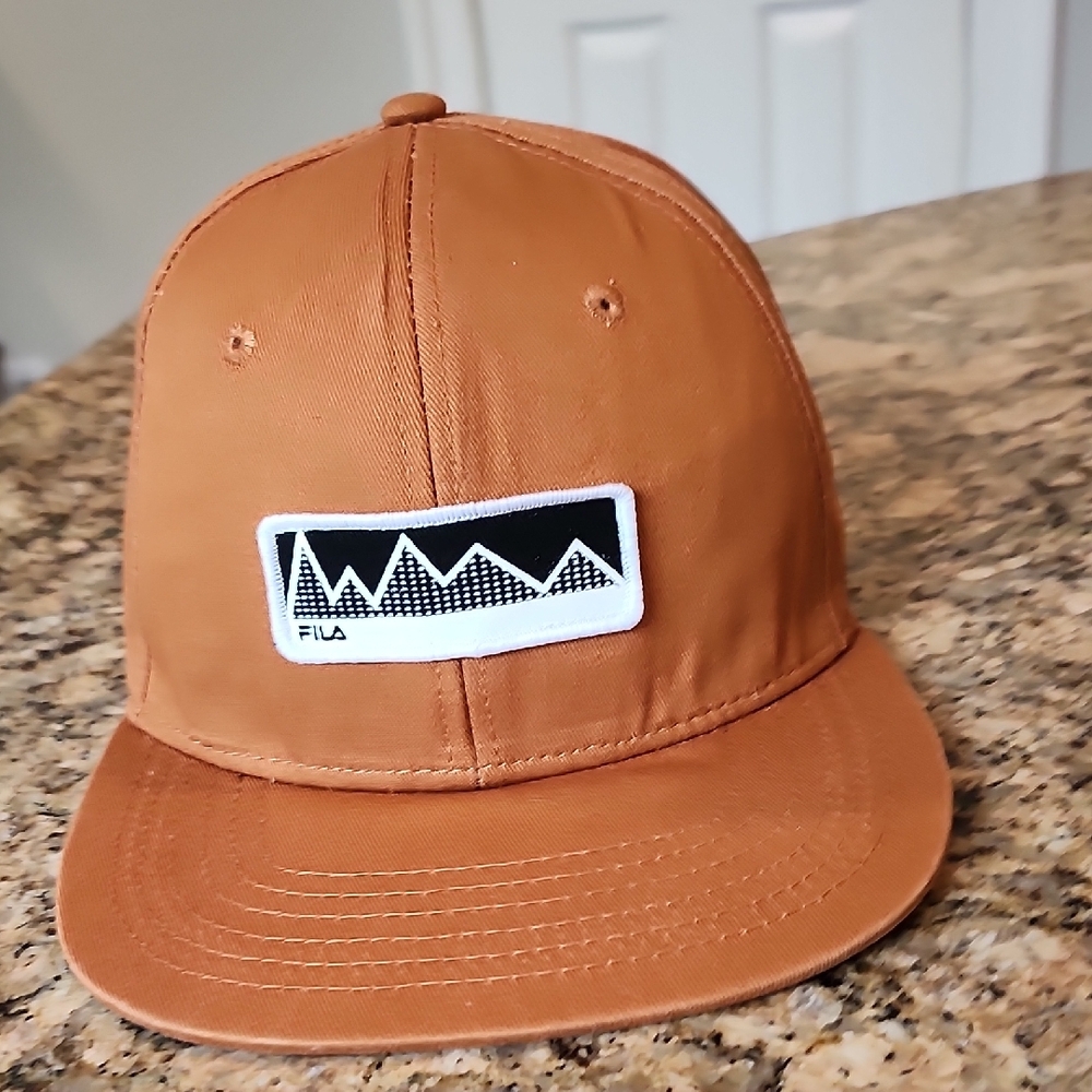 Fila Tan‎ Cap with Mountain Patch